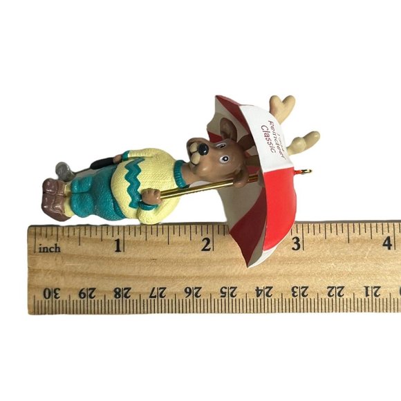 Hallmark Reindeer Classic Golf Pro 1994 Christmas Ornament Golfer with Umbrella - Picture 6 of 6